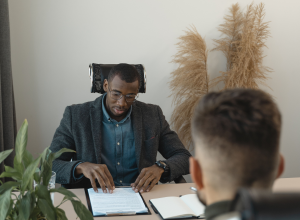Reduce HR Costs in Oil and Gas